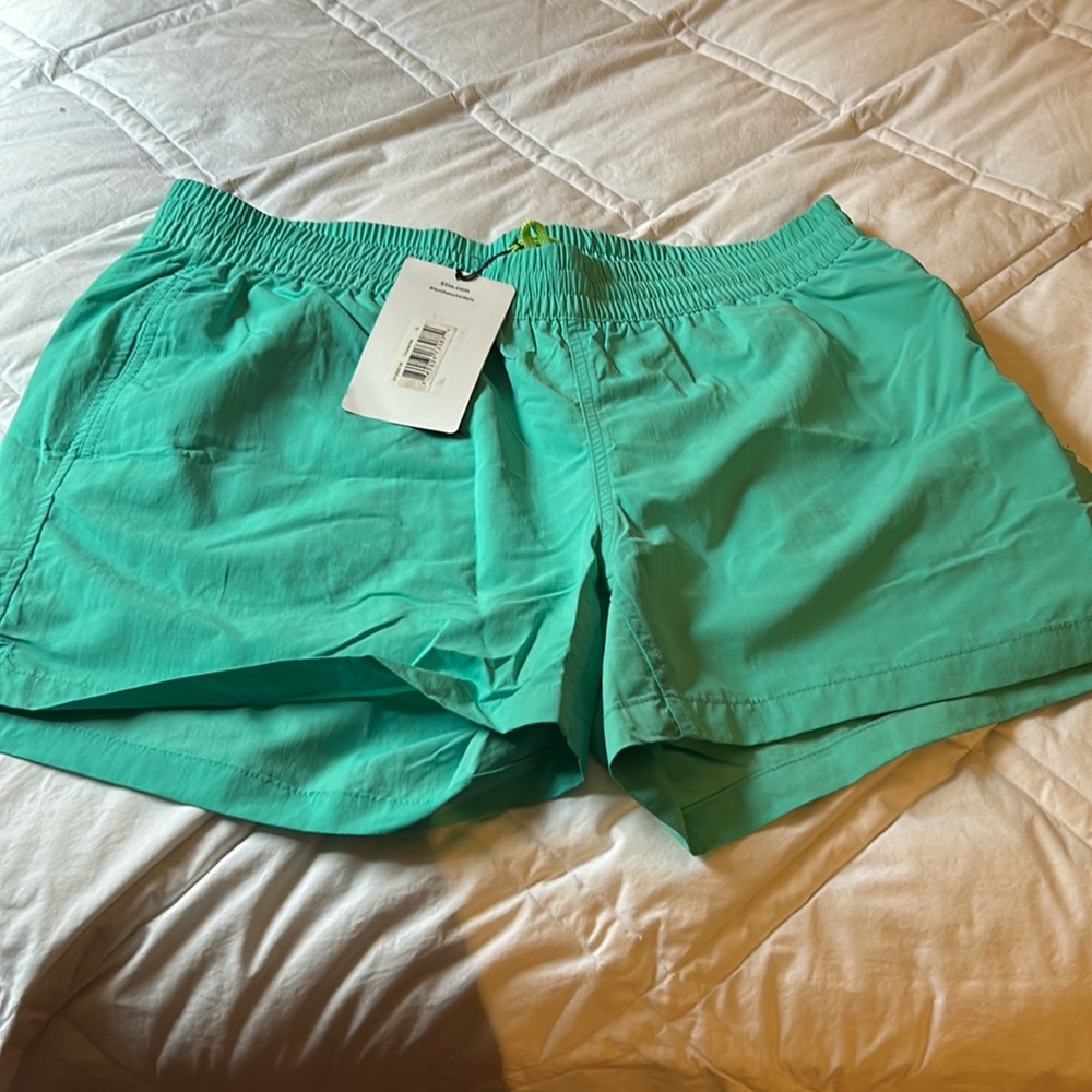 Stio hideout board short.NWT